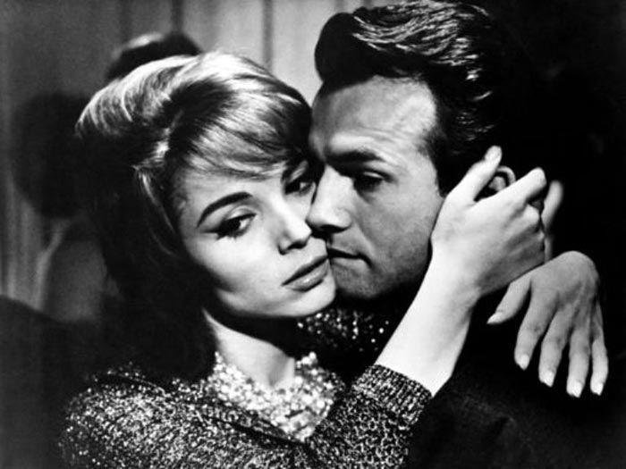 Эльза Мартинелли в фильме Любовь в Риме