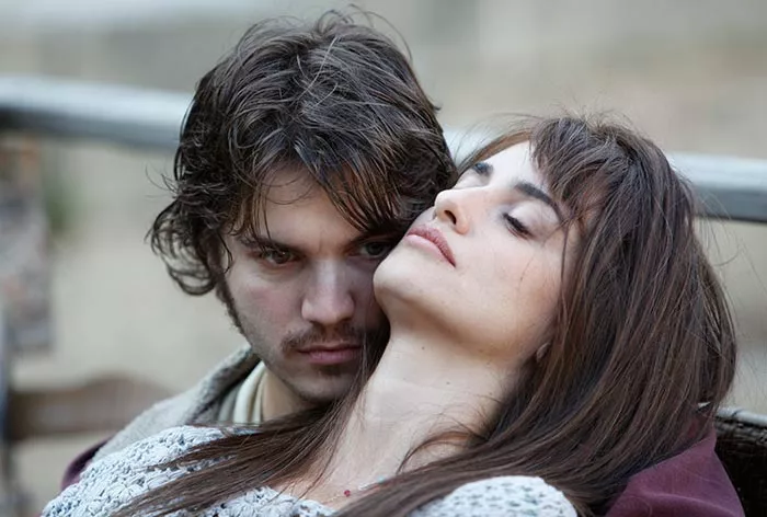 Эмиль Хирш в фильме Рожденный дважды