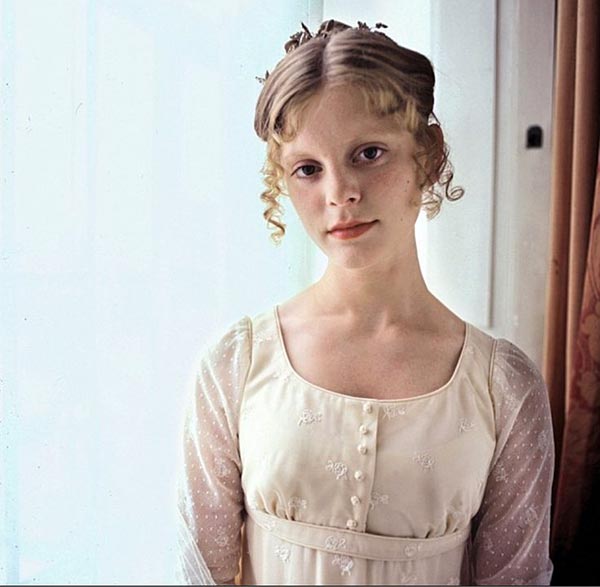 Эмилия Фокс в сериале Гордость и предубеждение