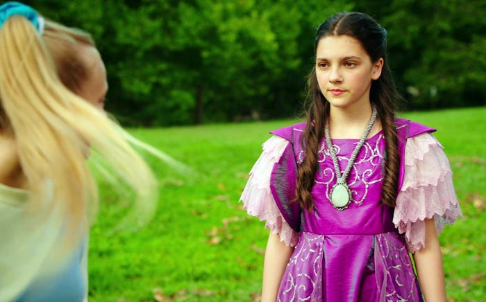 Эмили Кэри в фильме Анастасия Однажды в сказке