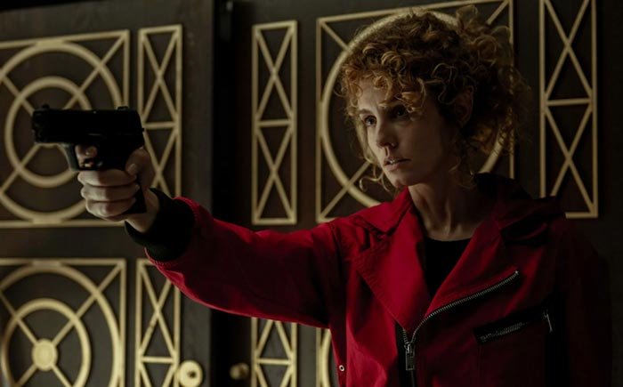 Эстер Асебо в сериале Бумажный дом 3