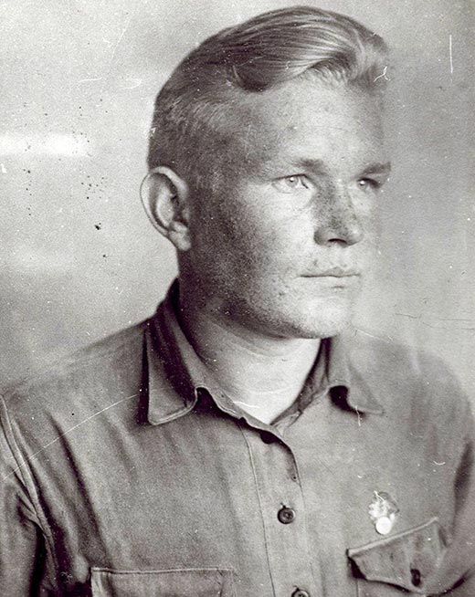 Евгений Драгунов в молодости