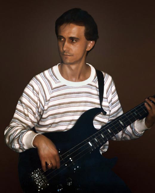 гитарист Евгений Казанцев