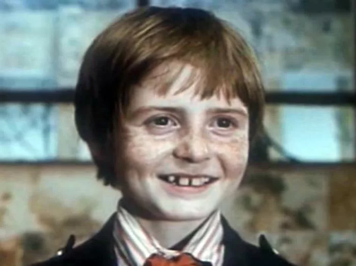 Евгений Лившиц в фильме Приключения Электроника