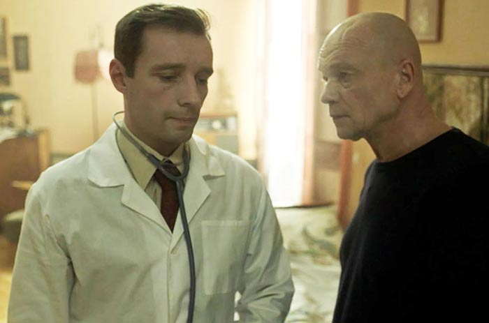 Евгений Пеккер в сериале Катран