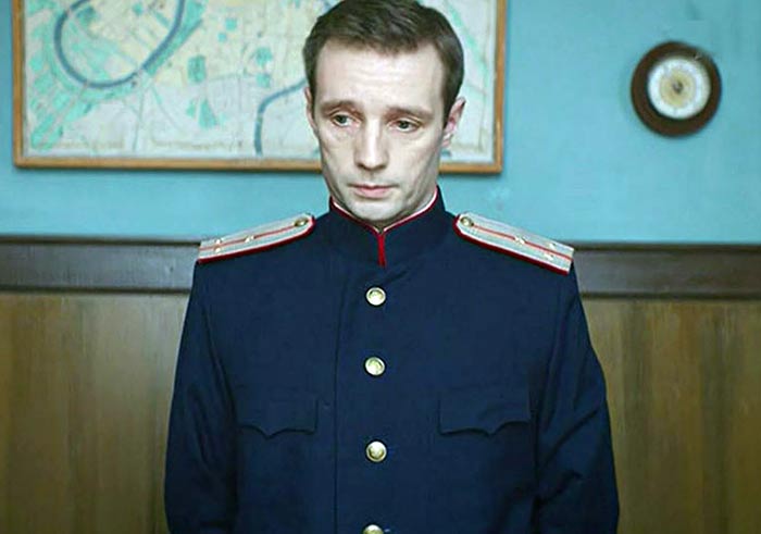 Евгений Пеккер в сериале Шифр-2