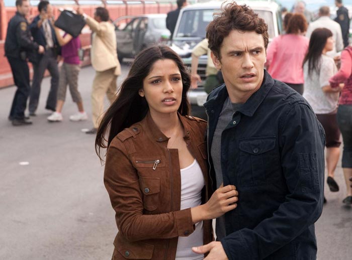 Фрида Пинто в фильме Восстание планеты обезьян