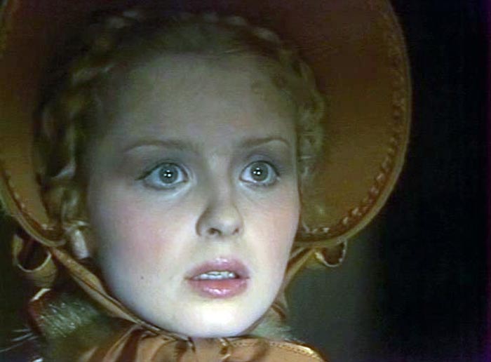 Галина Лаврищева в фильме-спектакле Вознаграждение 1000 франков