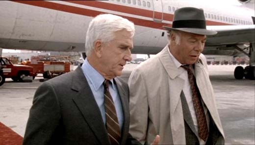 Джордж Кеннеди в фильме Голый пистолет 2