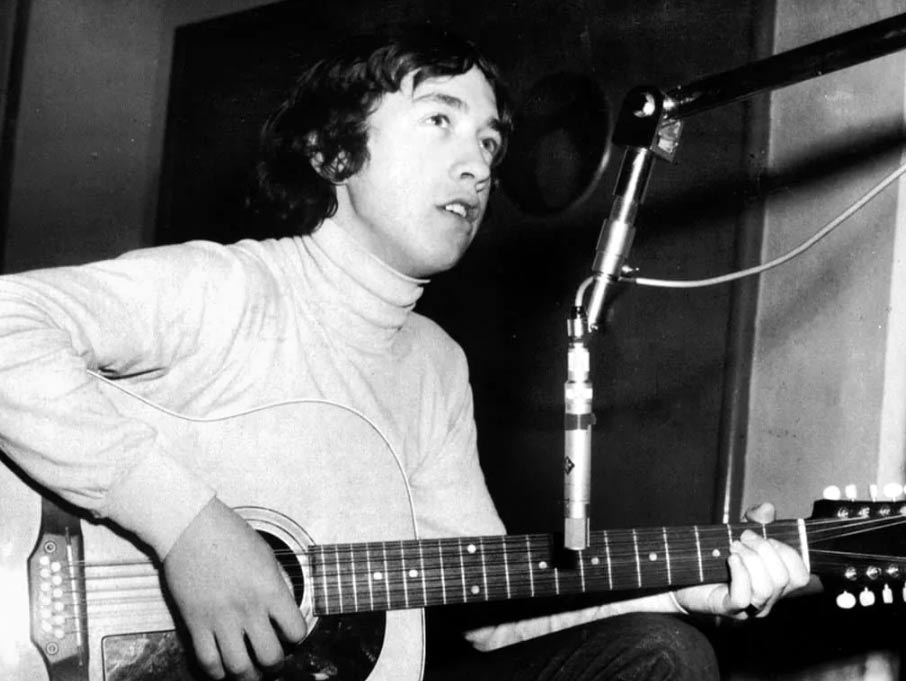 музыкант Джордж Янг