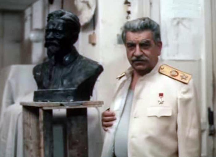 Георгий Саакян в фильме Николай Вавилов