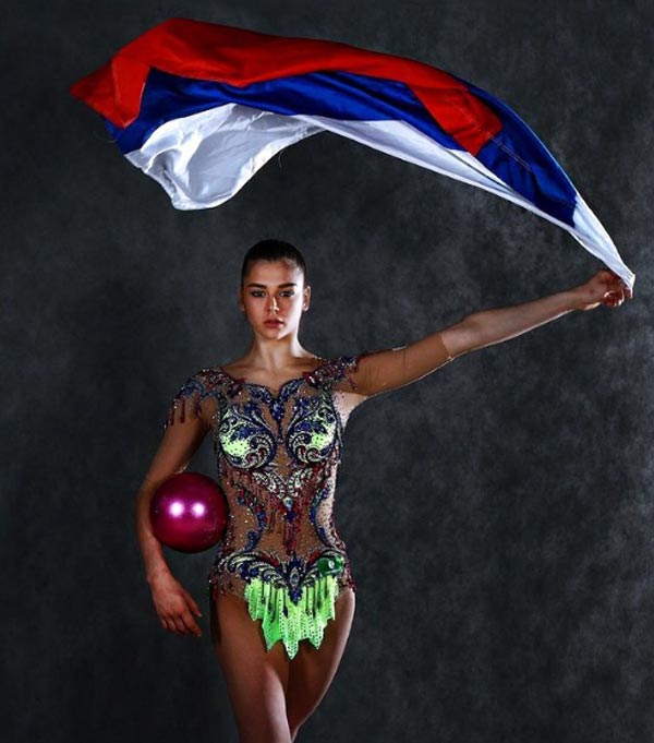 гимнастка Александра Солдатова
