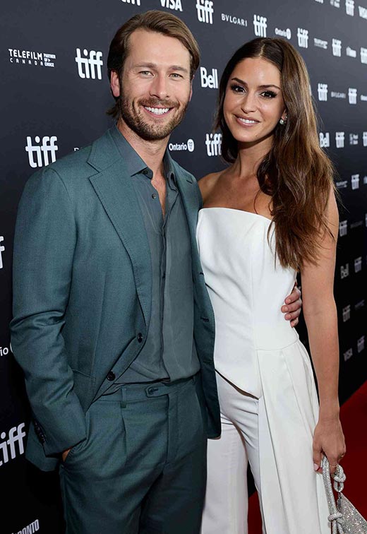 Глен Пауэлл и Джиджи Пэрис