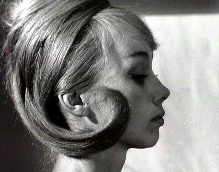 Гренада Мнацаканова в фильме Хотите верьте хотите нет