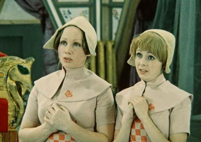 Гренада Мнацаканова в фильме Весёлое сновидение или Смех и слёзы