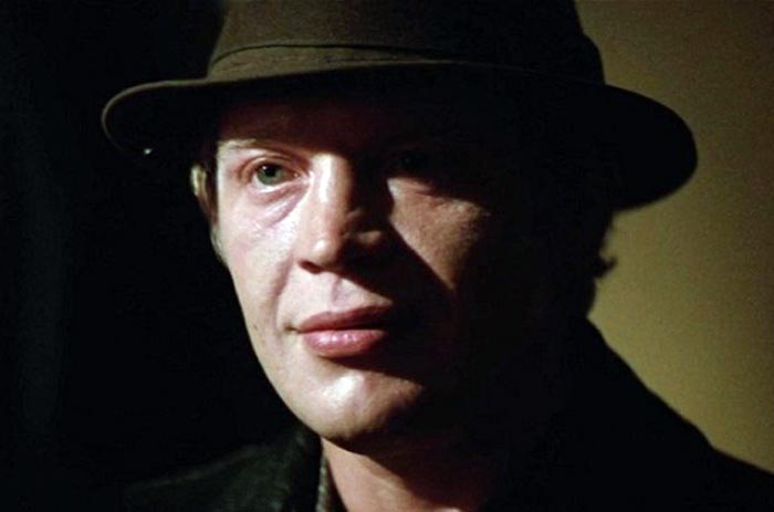 Григорий Плоткин в фильме Огненный лис