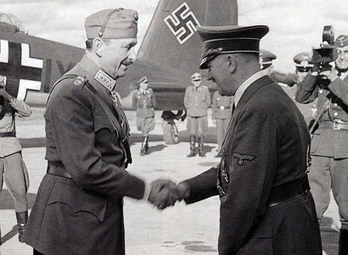 Густав Маннергейм и Адольф Гитлер
