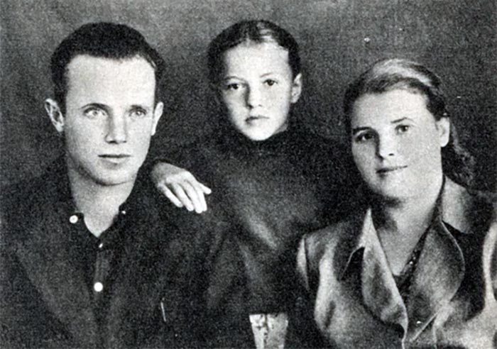 Губерт Лосте с женой и дочерью