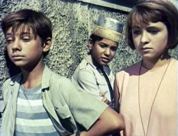 Игорь Крюков в фильме Иностранка