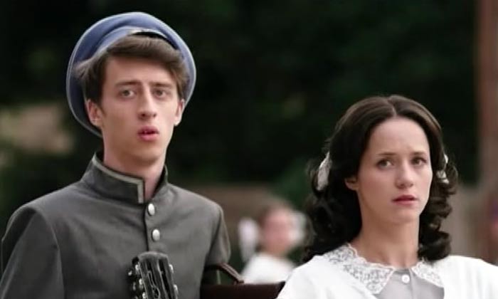 Илья Ловкий в сериале Петр Лещенко Все что было