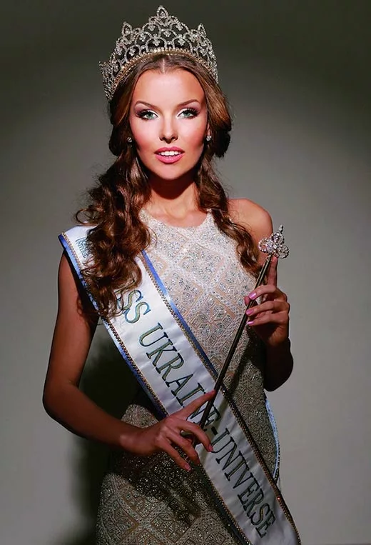 Инна Цымбалюк Мисс Украина-Вселенная