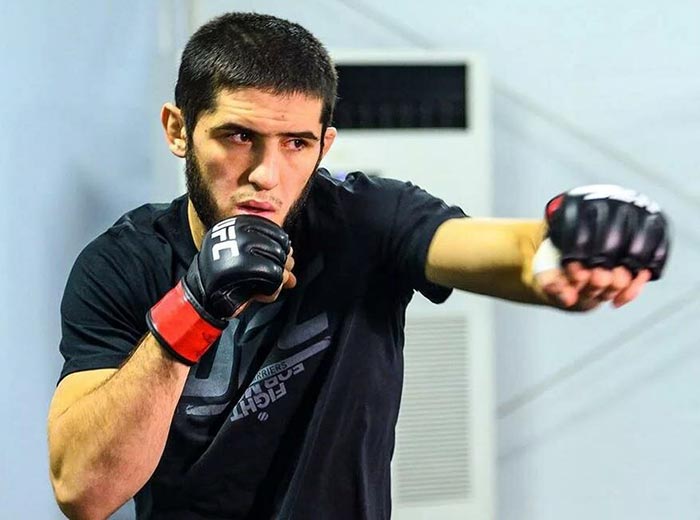 боец смешанных единоборств Ислам Махачев