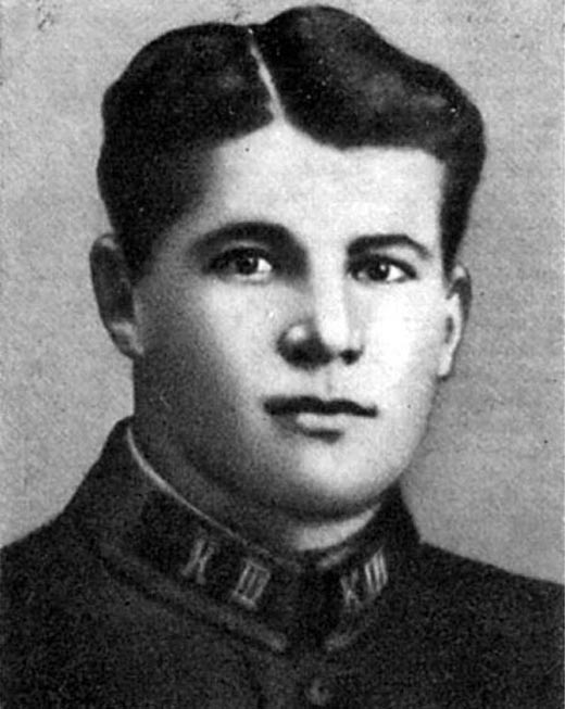 Иван Черняховский в молодости