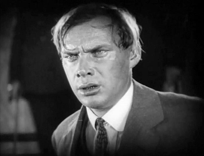 Иван Чувелев в фильме Города и годы