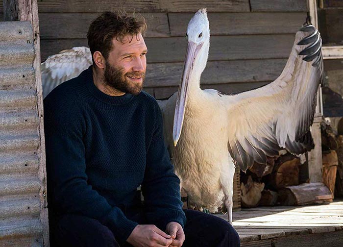 Джай Кортни в фильме Мой друг мистер Персиваль