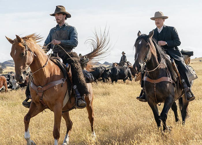 Джесси Племонс в фильме Власть пса