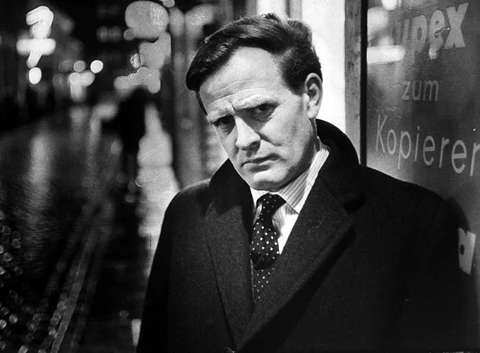 Джон ле Карре в молодости