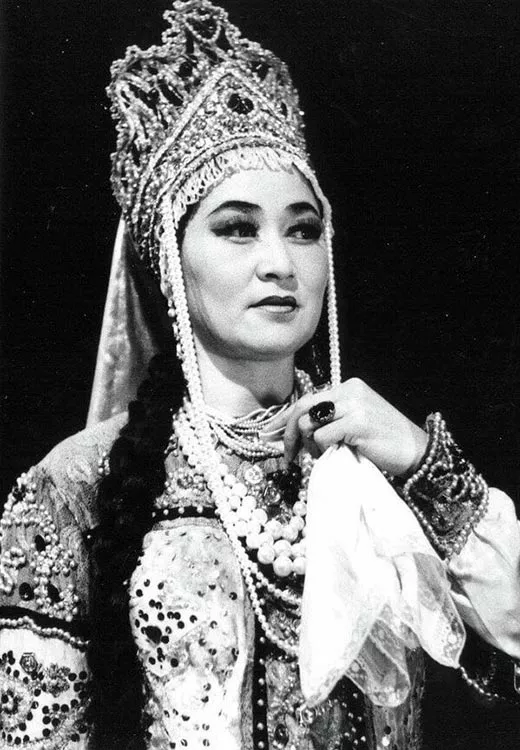 Кайыргуль Сартбаева в молодости