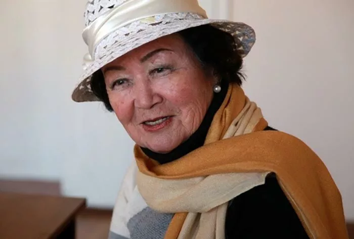 певица Кайыргуль Сартбаева