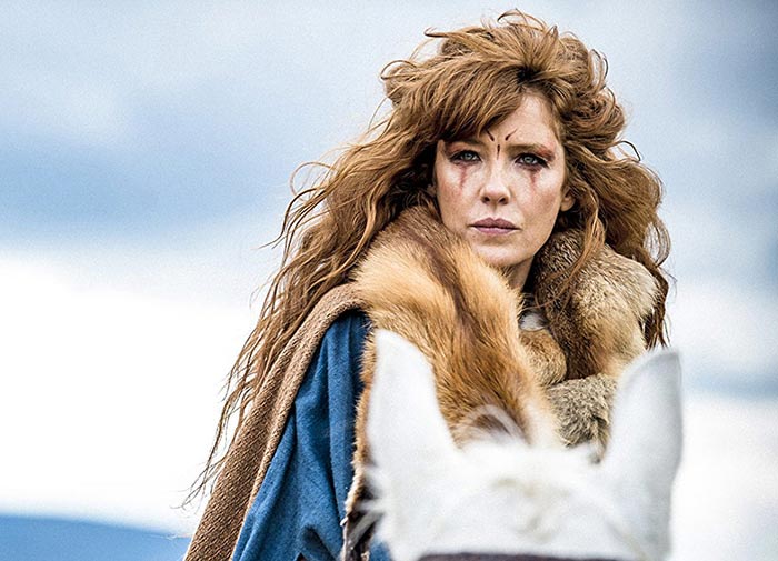 Келли Райлли в сериале Британия