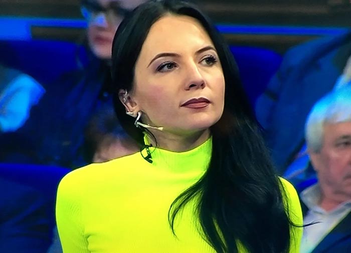 Политолог кира сазонова фото