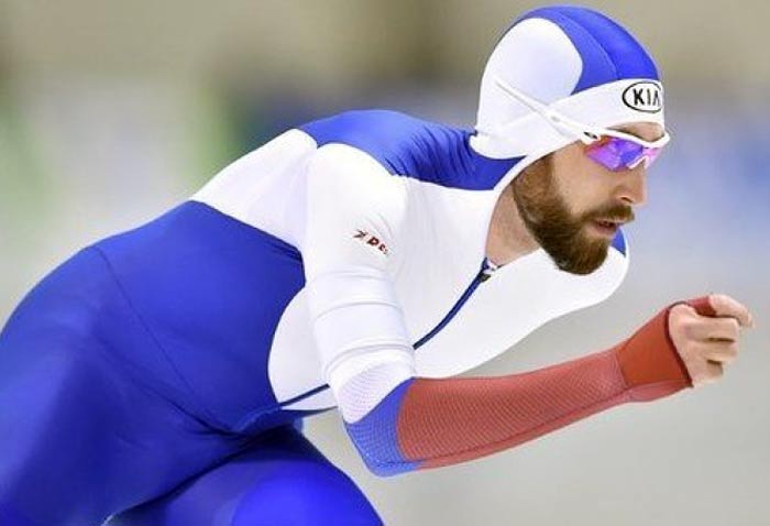 конькобежец Александр Румянцев