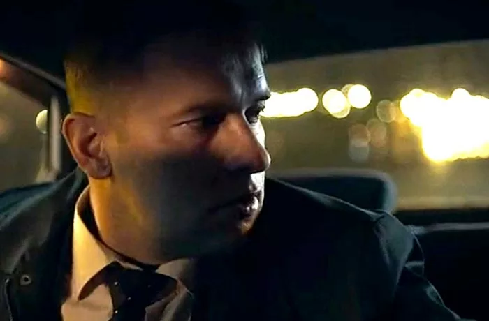 Константин Савельев в сериале Чужая стая Невидимый враг