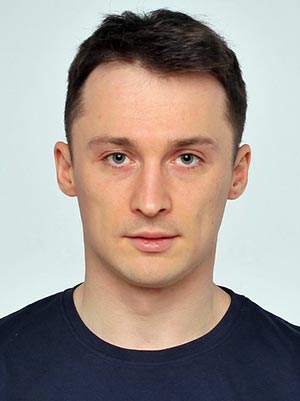 актер Константин Захаров