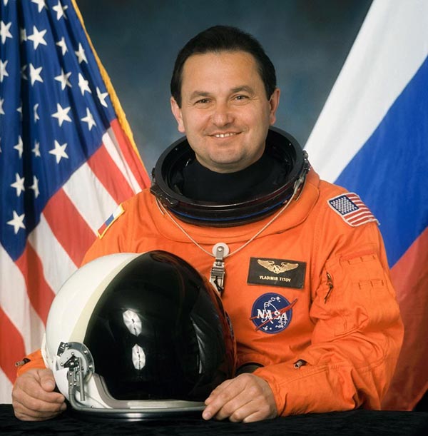 Советский и российский космонавт Владимир Титов