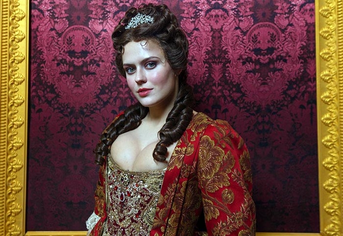 Ксения Утехина в фильме Императрицы