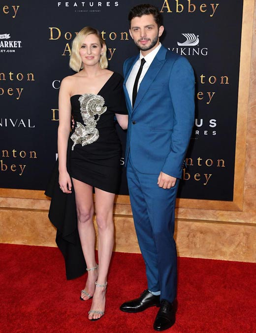 Лора Кармайкл и Майкл Фокс