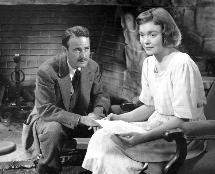 Лью Эйрес в фильме Джонни Белинда