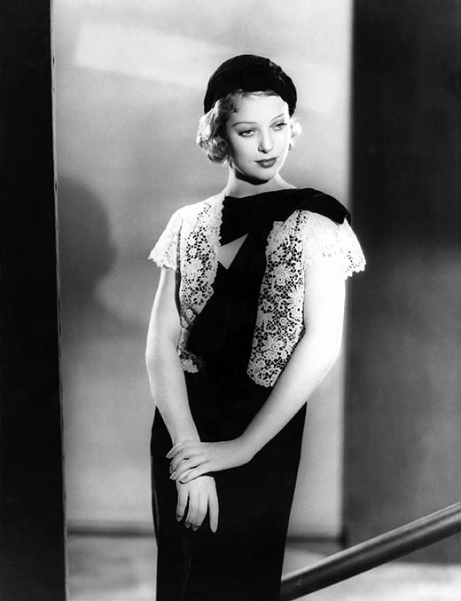 Лоретта Янг в фильме Вход для персонала