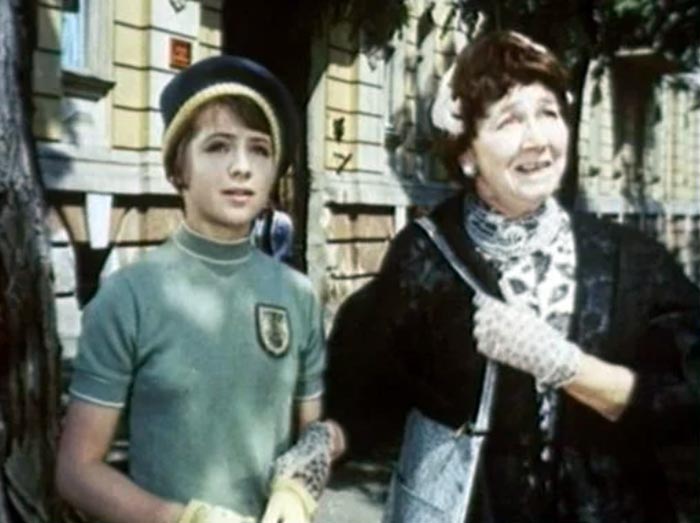 Люда Шабанова в фильме Иностранка