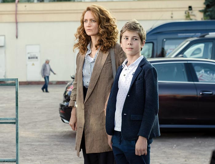 Максим Карушев в сериале Скажи правду