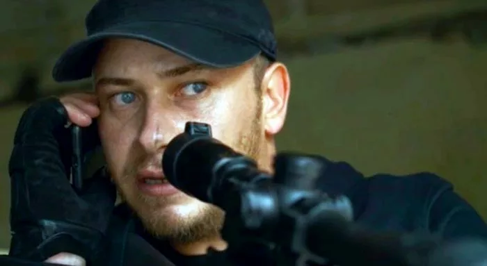 Максим Сапич в сериале Чужая стая Невидимый враг