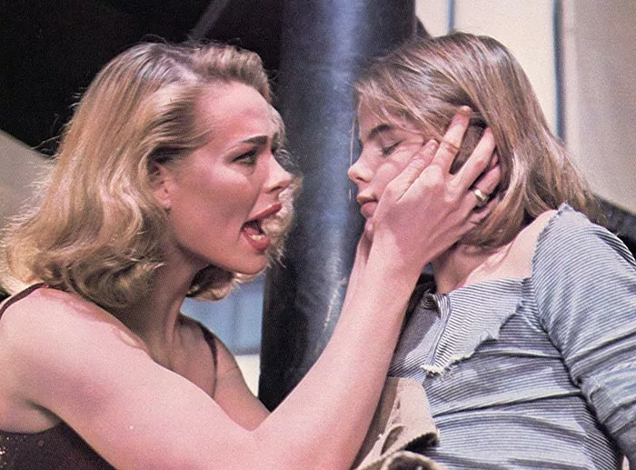 Мэриел Хемингуэй в фильме Губная помада