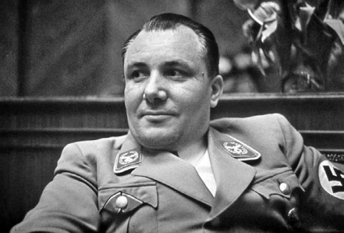 Мартин Борман (Martin Bormann) - биография, новости, личная жизнь, фото ...