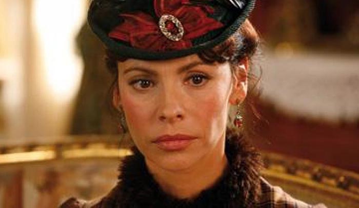 Матильда Май в фильме Век Мопассана Повести и рассказы XIX столетия