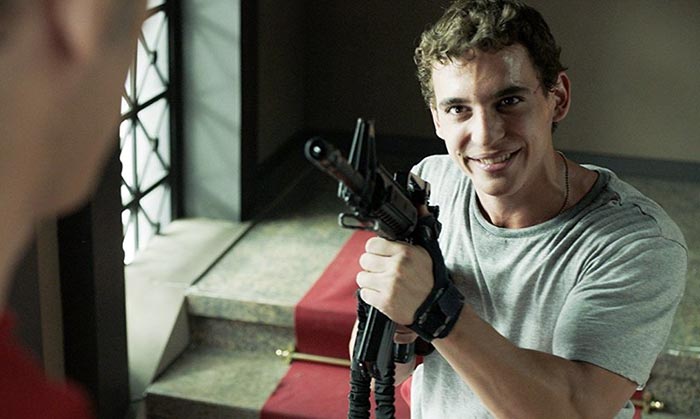 Мигель Эрран в сериале Бумажный дом